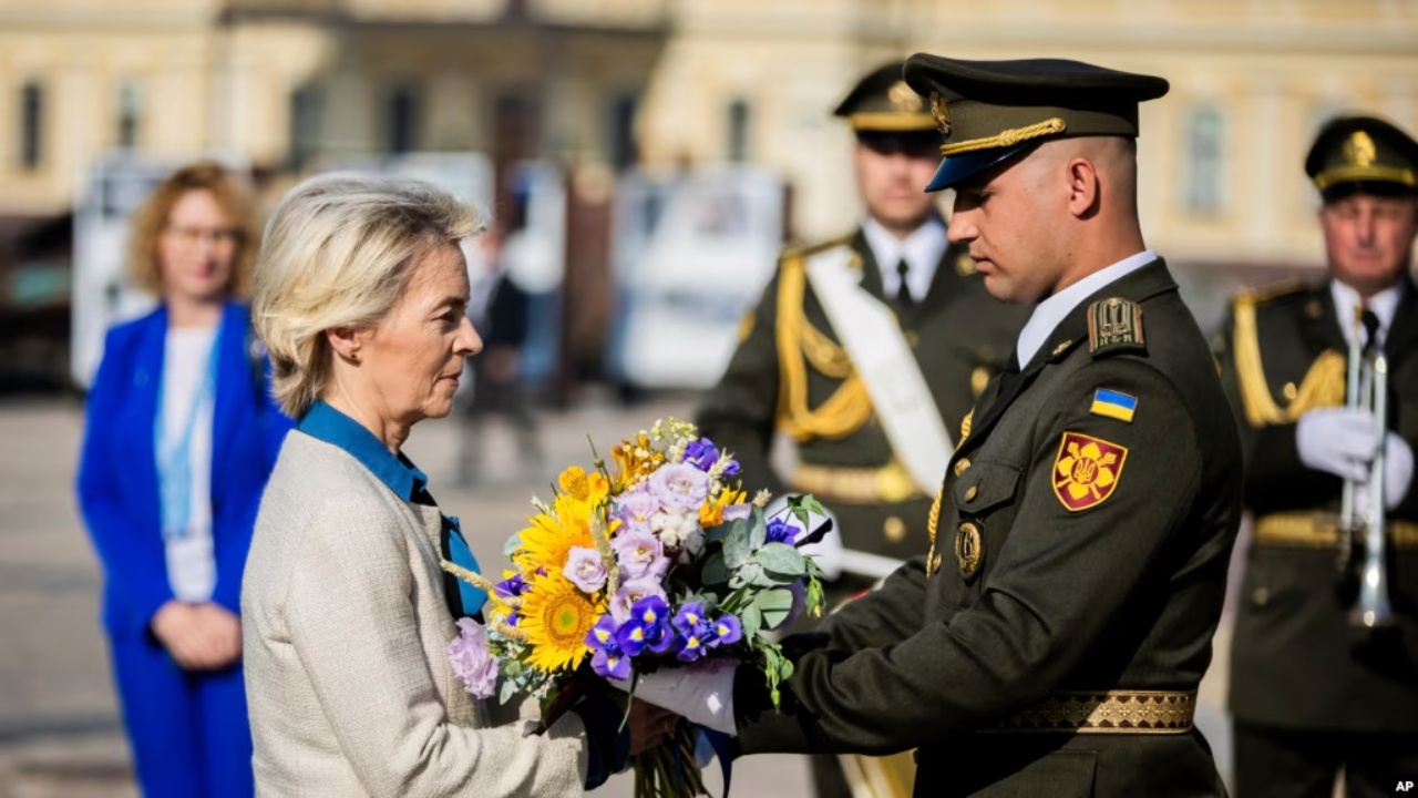 39 miliardë dollarë për rimëkëmbjen e Ukrainës, von der Leyen: Një kontribut i madh i BE-së