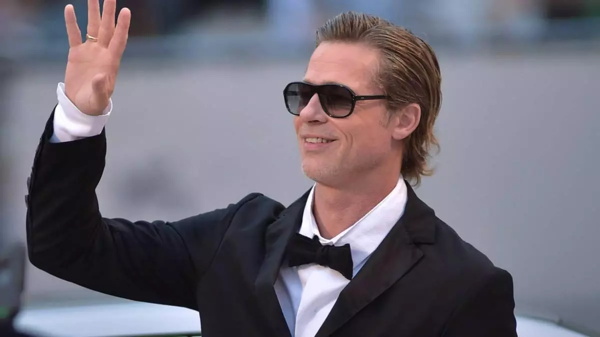 Hiqeshin si Brad Pitt për t’iu marrë grave mijëra euro, arrestohen 5 persona