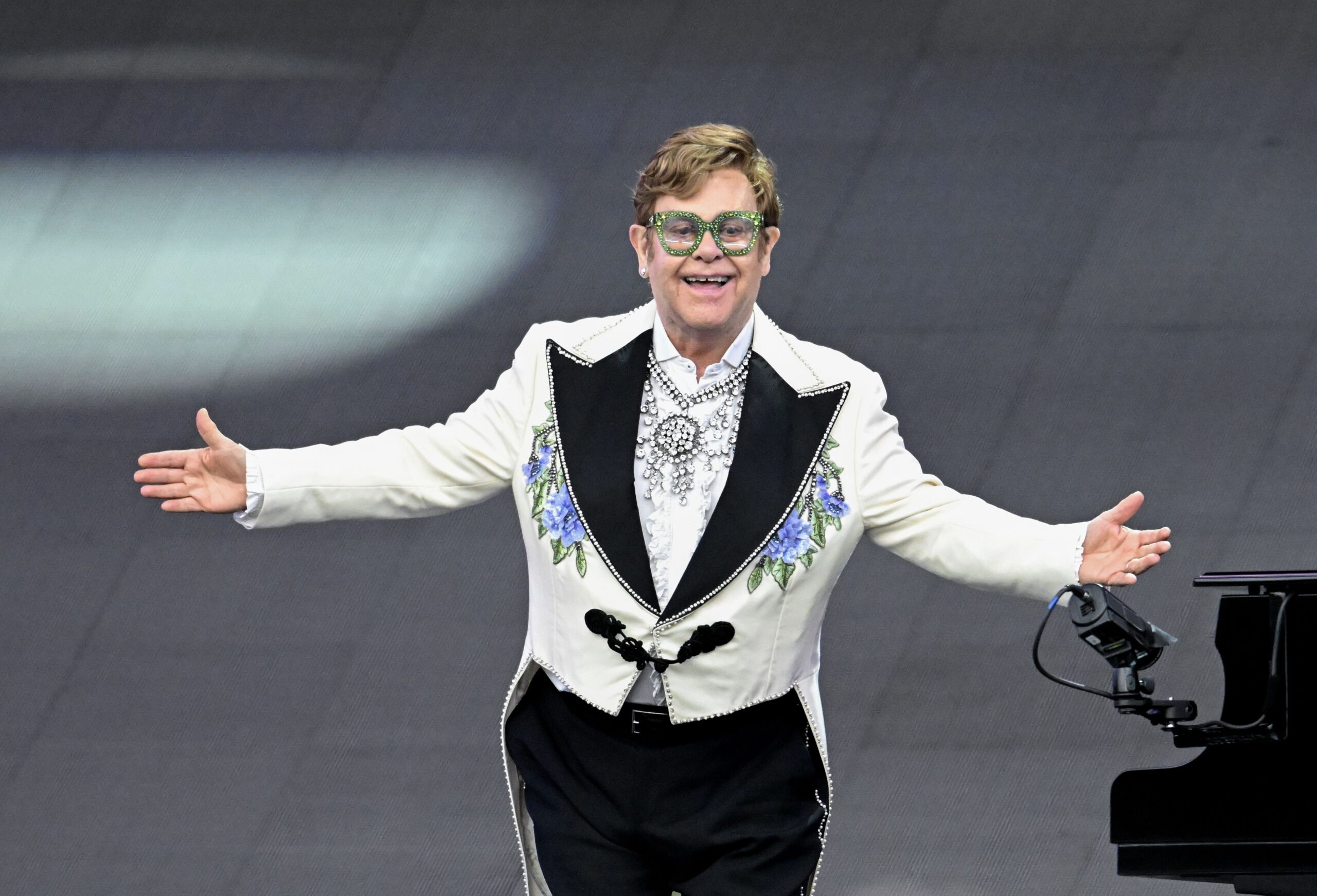 Elton John pas problemeve shëndetësore: Nuk ka mbetur shumë prej meje