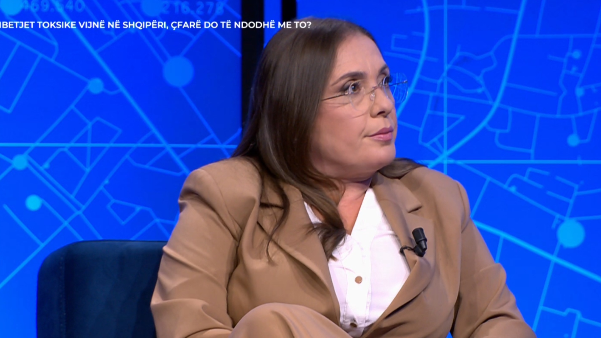 “Mbetjet toksike në Shqipëri, e njëjtë me ato spitalore”, gazetarja: Zero transparencë! Po kryhet hetim për…