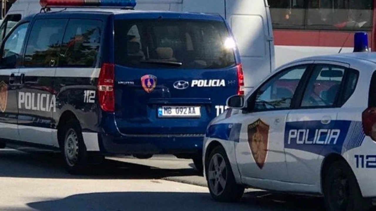 Policia aksion ndaj bizneseve që shesin online dhe argjendari, ndalohen katër persona! Në kërkim disa të tjerë