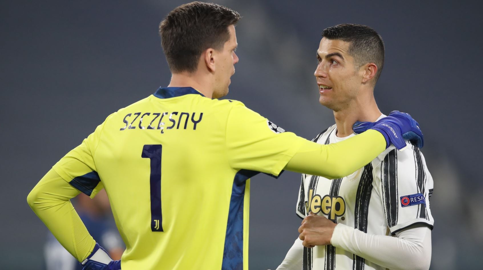 “T’u desh të tërhiqeshe për të luajtur me një klub të madh”, CR7 “ngacmon” Szczesny-n, në Itali e etiketojnë si “thumbim” ndaj Juventusit