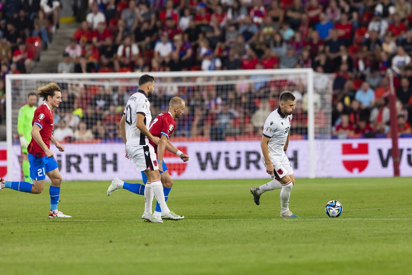 Shqipëria sfidon Çekinë në Nations League, titullarët e ndeshjes në Pragë