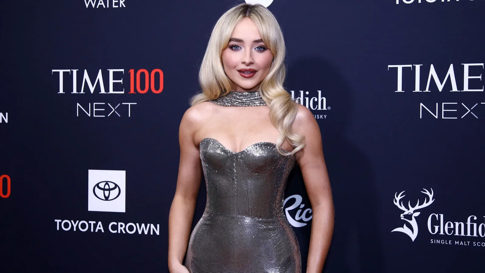 Sabrina Carpenter thyen rekorde në regjistrimin e votuesve në turneun e vitit 2024!