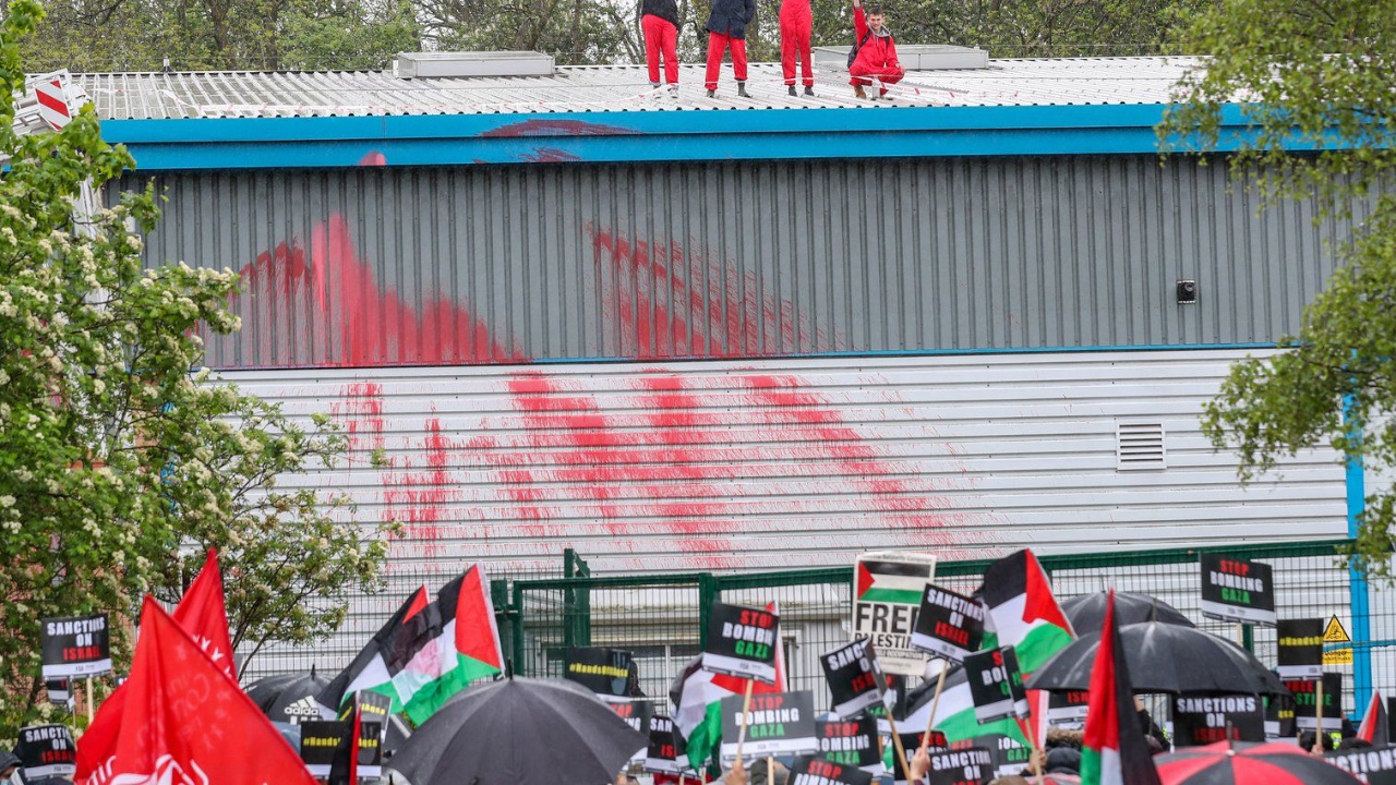 Ekskluzive/ Arrestohet shqiptarja në Londër! Shkoi në protestat pro-Palestinës, dëmtoi kompaninë izraelite të armëve