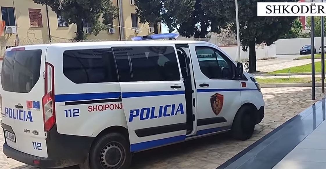 Të shtëna me armë zjarri në Berat/ Policia “blindon” qytetin, autorët në arrati, dyshohet se…