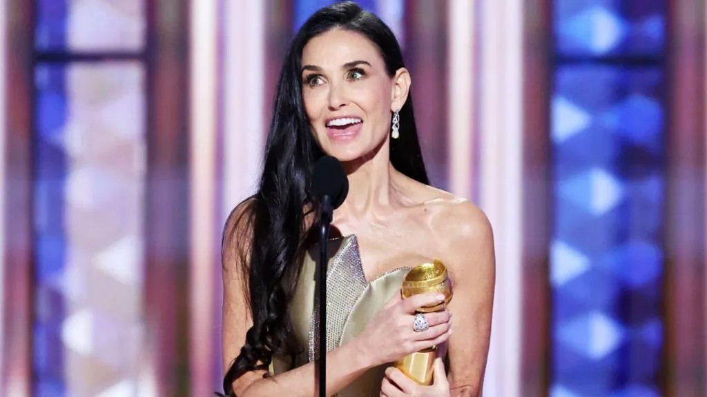 Demi Moore kryeson garën për Oscar pas fitimit të Golden Globes