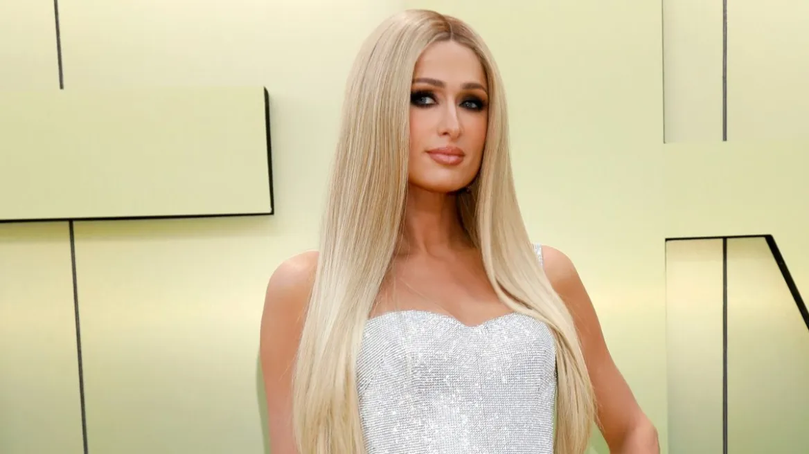 Paris Hilton tregon shtëpinë e saj që u dogj plotësisht nga zjarri në Los Angeles